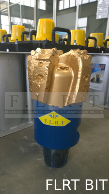 ভালো দাম এফএলআরটি পিডিসি ডায়মন্ড বিট 12 1/4 FS19053I উচ্চ ড্রিলিং কাটারগুলি API-7-1 স্ট্যান্ডার্ড সহ অনলাইন