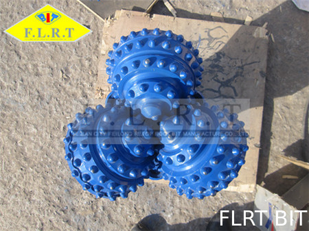 Good price জিওথার্মাল ওয়েল ড্রিলিংয়ের জন্য FA637G 311.2 মিমি ট্রাইকোন রক বিট / রক রোলার বিট অনলাইন